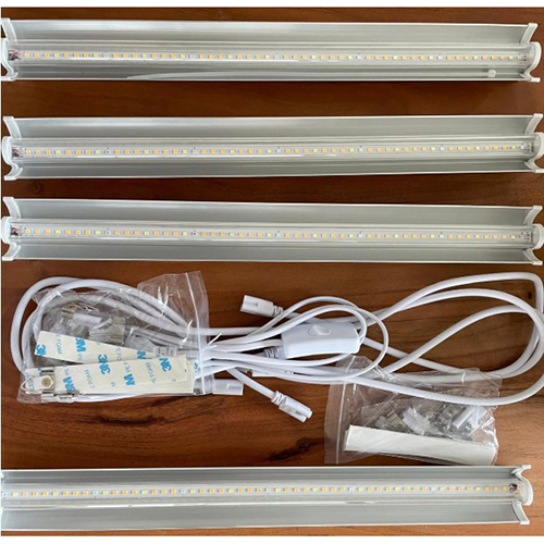 Led grow light lampe de plante Niello : photo du produit rappelé le 29/05/2026