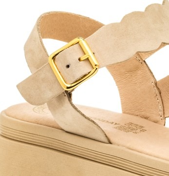 Sandales femme en cuir beige Free Monday : photo 2 sur 2 du produit rappelé le 10/09/2026
