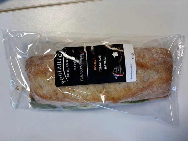 Sandwich pavé poulet crudités Poulaillon : photo du produit rappelé le 14/09/2026