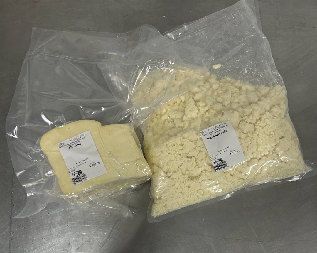 Tome fraiche de cantal Coopérative Laitière de la Planeze : photo du produit rappelé le 30/10/2026